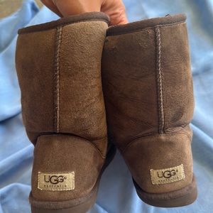 Brown ugg boots